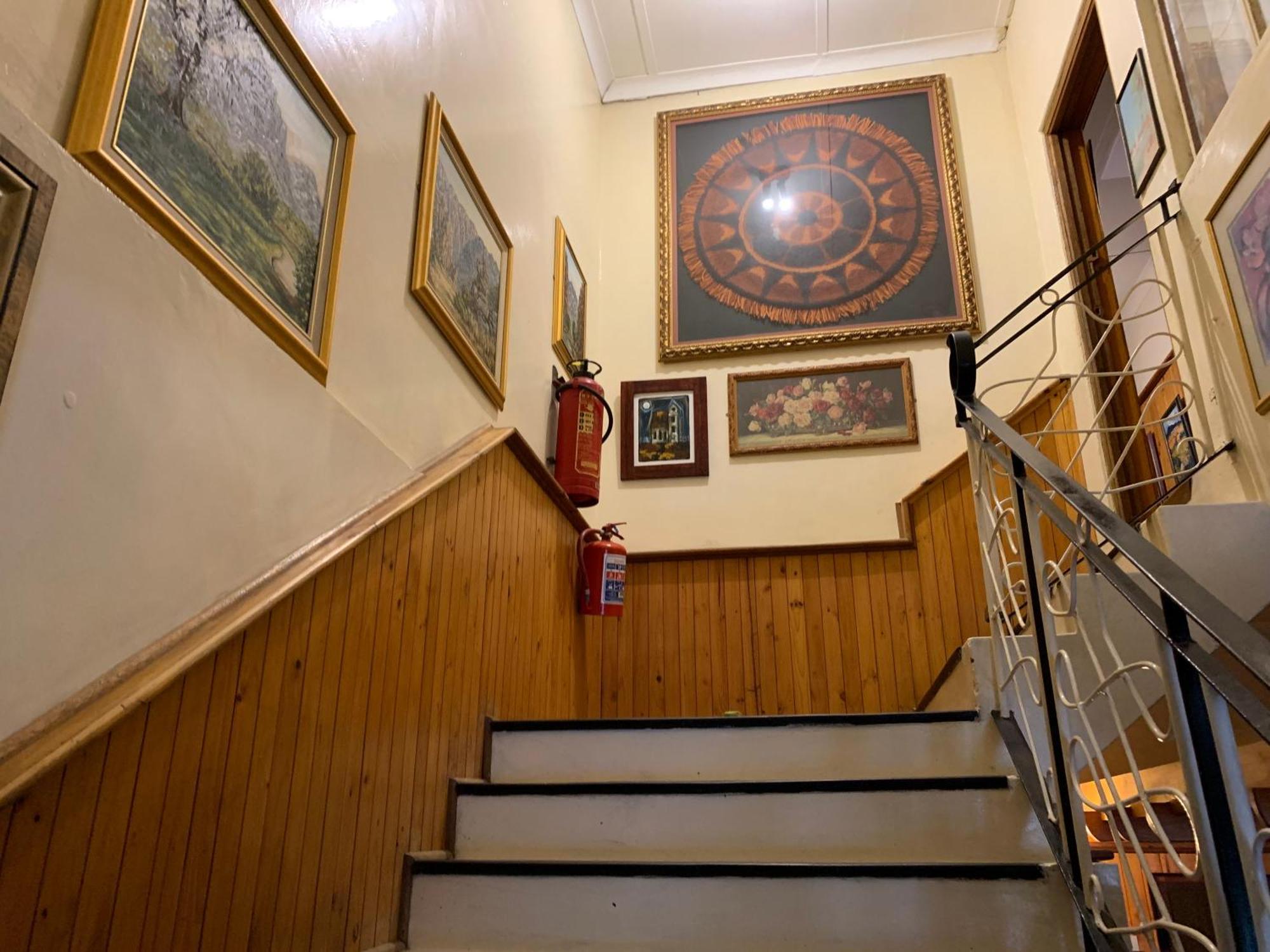 Hotel De Rust Екстериор снимка
